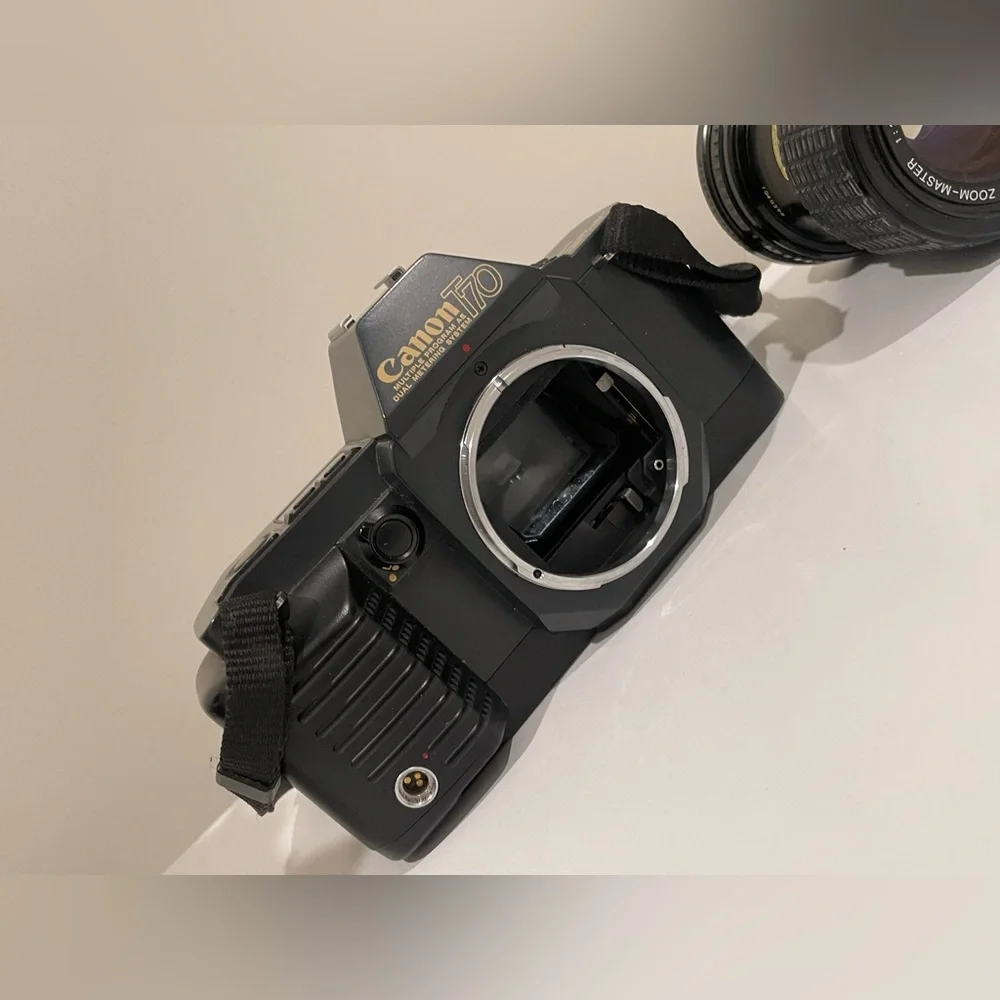 Canon T70 camera **tested**